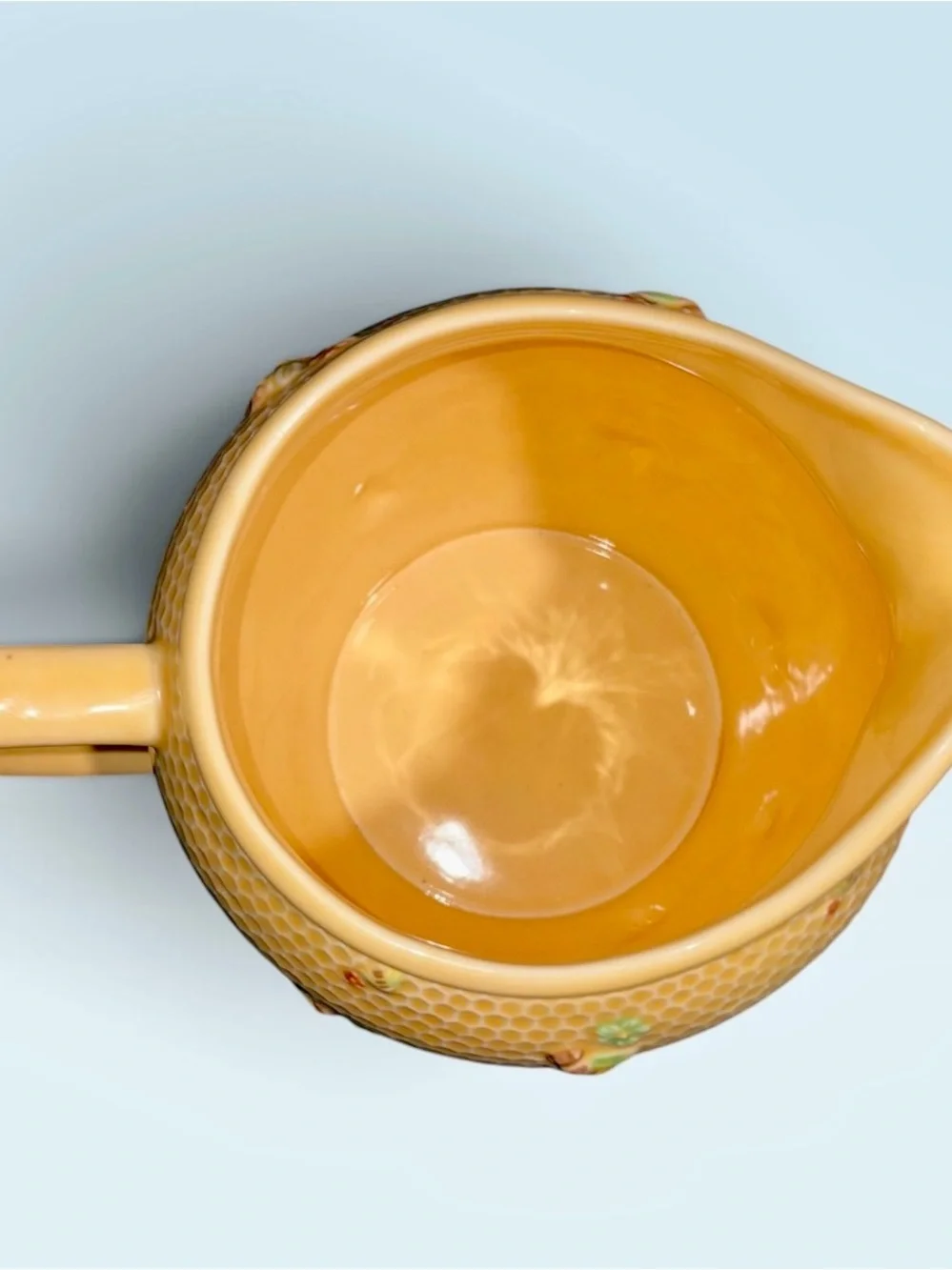 Williams Sonoma Honeybee Honeycomb Retired Ceramic Pitcher MSRP $145